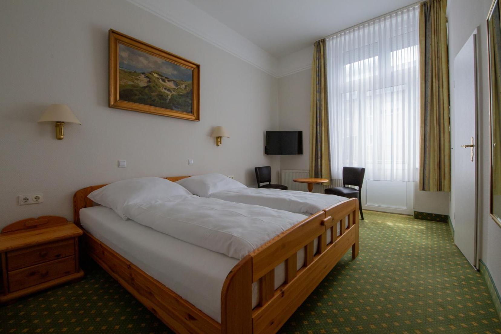 Logierhaus Extra Hotel Norderney Bagian luar foto